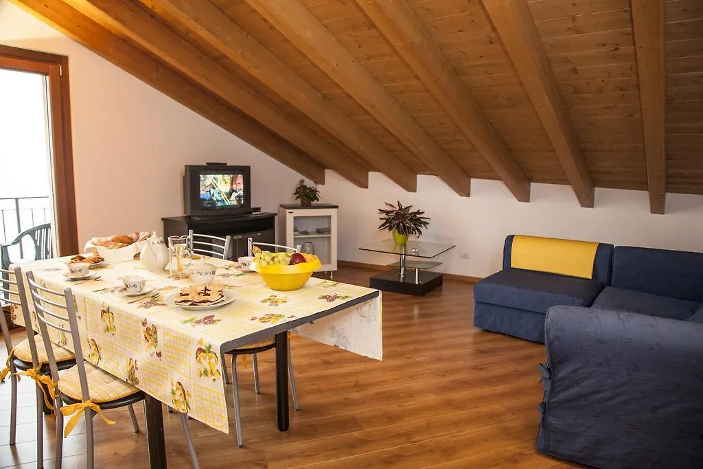 Apartamento Casa Sole Vercana Italia